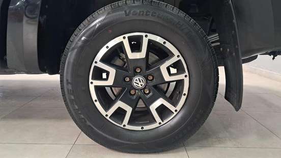 VOLKSWAGEN-AMAROK-2023