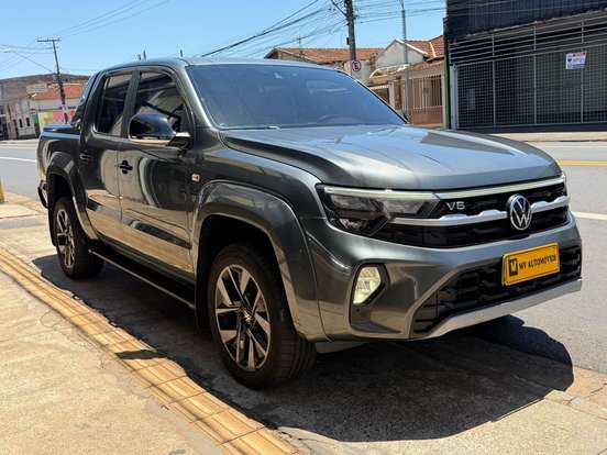 VOLKSWAGEN-AMAROK-2024