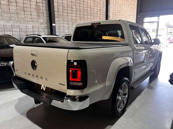 VOLKSWAGEN-AMAROK-3.0 V6 TDI DIESEL HIGHLINE CD 4MOTION AUTOMÁTICO VOLKSWAGEN-AMAROK-2024