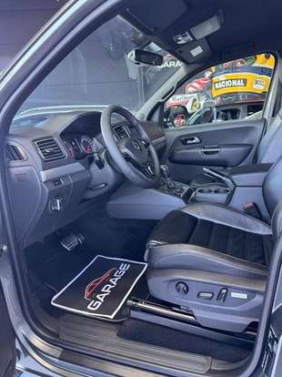 VOLKSWAGEN-AMAROK-2019
