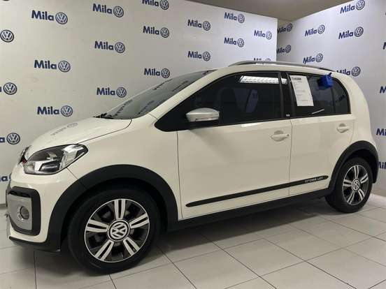 VOLKSWAGEN-CROSS UP-2018