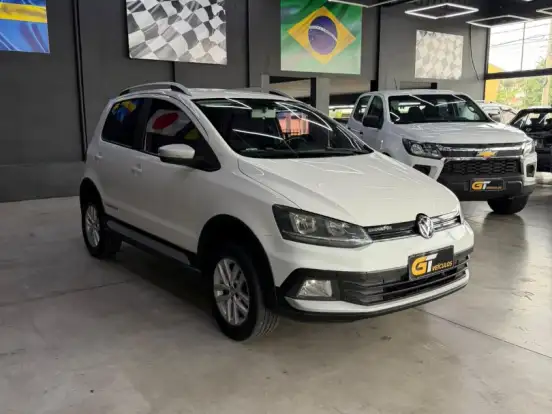 VOLKSWAGEN-CROSSFOX-1.6 MI FLEX 8V 4P MANUAL VOLKSWAGEN-CROSSFOX-2014