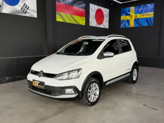 VOLKSWAGEN-CROSSFOX-1.6 MI FLEX 8V 4P MANUAL VOLKSWAGEN-CROSSFOX-2014