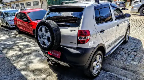 VOLKSWAGEN-CROSSFOX-2005