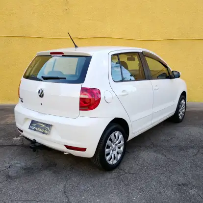 VOLKSWAGEN-FOX-2013