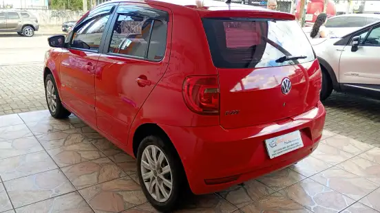 VOLKSWAGEN-FOX-1.0 MI 8V FLEX 4P MANUAL VOLKSWAGEN-FOX-2013