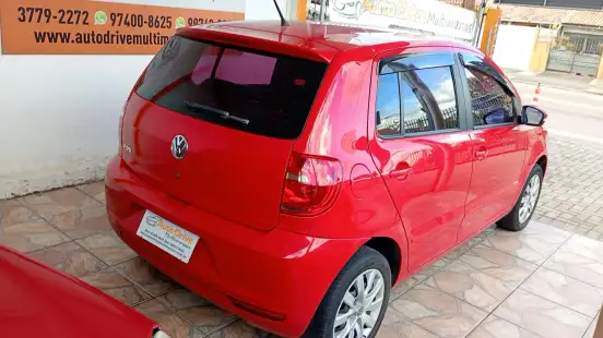 VOLKSWAGEN-FOX-2013