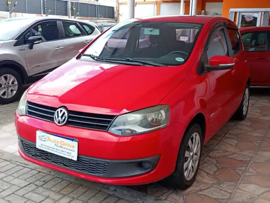 VOLKSWAGEN-FOX-1.0 MI 8V FLEX 4P MANUAL VOLKSWAGEN-FOX-2013