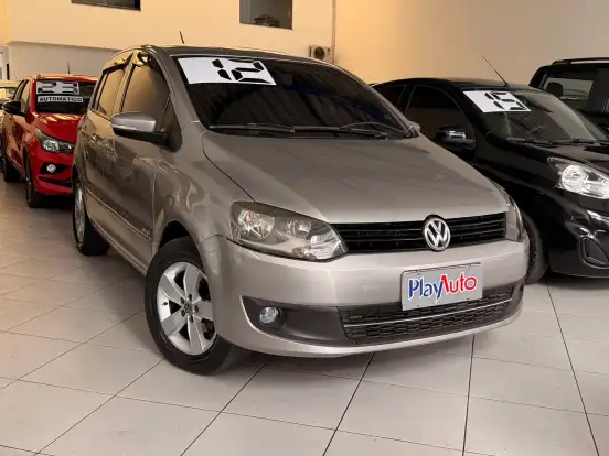 VOLKSWAGEN-FOX-1.0 MI TREND 8V FLEX 4P MANUAL VOLKSWAGEN-FOX-2011