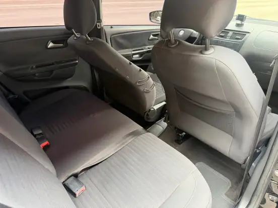VOLKSWAGEN-FOX-1.6 MI 8V FLEX 4P MANUAL VOLKSWAGEN-FOX-2010