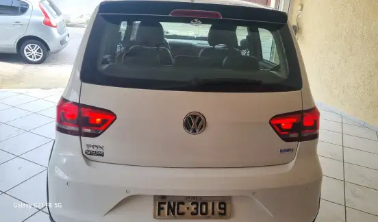 VOLKSWAGEN-FOX-1.6 MSI PEPPER 16V FLEX 4P MANUAL VOLKSWAGEN-FOX-2015