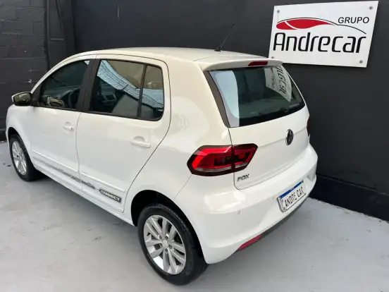 VOLKSWAGEN-FOX-1.6 MSI TOTAL FLEX CONNECT 4P MANUAL VOLKSWAGEN-FOX-2018
