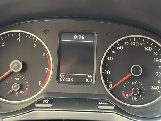 VOLKSWAGEN-FOX-1.6 MSI TOTAL FLEX CONNECT 4P MANUAL VOLKSWAGEN-FOX-2018