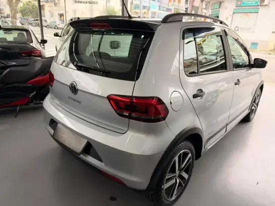VOLKSWAGEN-FOX-1.6 MSI TOTAL FLEX XTREME 4P MANUAL VOLKSWAGEN-FOX-2017