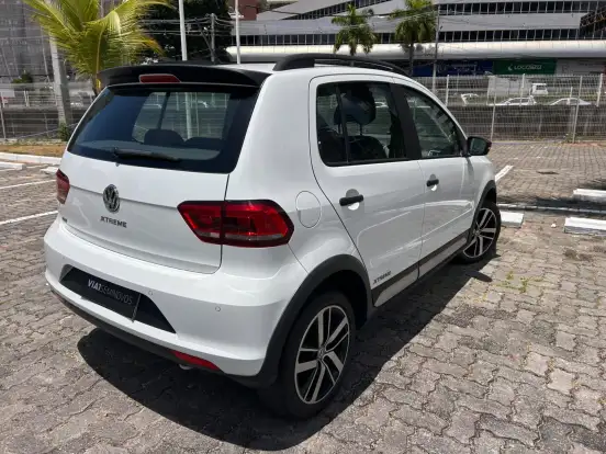 VOLKSWAGEN-FOX-1.6 MSI TOTAL FLEX XTREME 4P MANUAL VOLKSWAGEN-FOX-2021