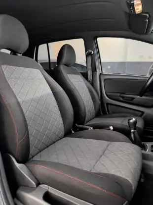 VOLKSWAGEN-FOX-2018