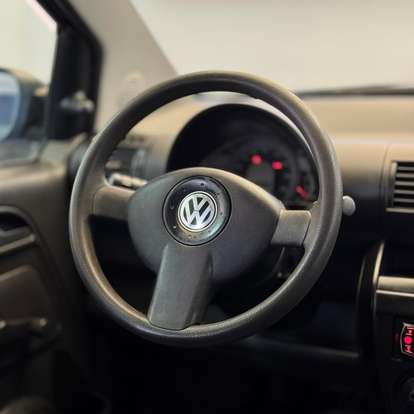 VOLKSWAGEN-FOX-2006