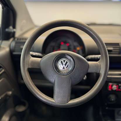 VOLKSWAGEN-FOX-2006
