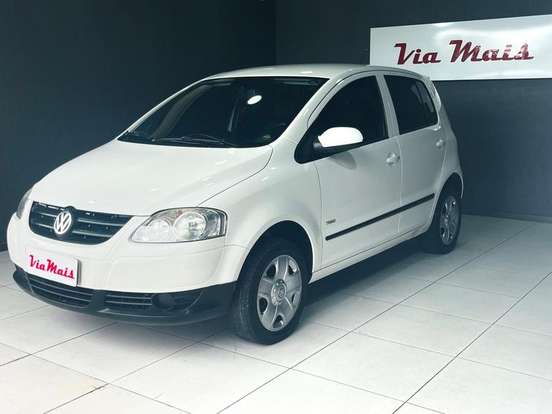 VOLKSWAGEN-FOX-1.0 MI 8V FLEX 4P MANUAL VOLKSWAGEN-FOX-2009