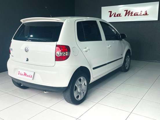 VOLKSWAGEN-FOX-1.0 MI 8V FLEX 4P MANUAL VOLKSWAGEN-FOX-2009