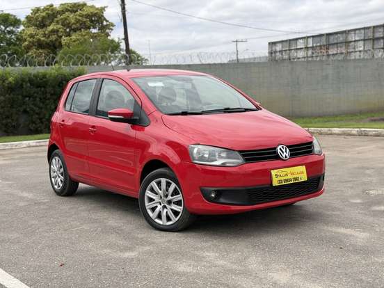 VOLKSWAGEN-FOX-2014