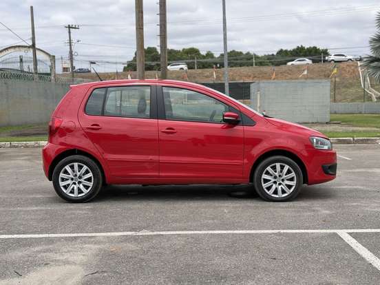 VOLKSWAGEN-FOX-1.0 MI BLUEMOTION 8V FLEX 4P MANUAL VOLKSWAGEN-FOX-2014