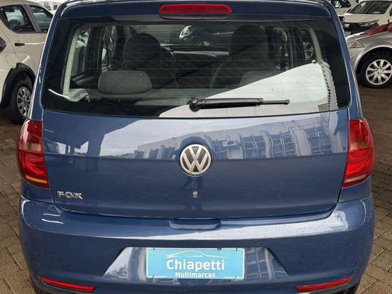 VOLKSWAGEN-FOX-2010