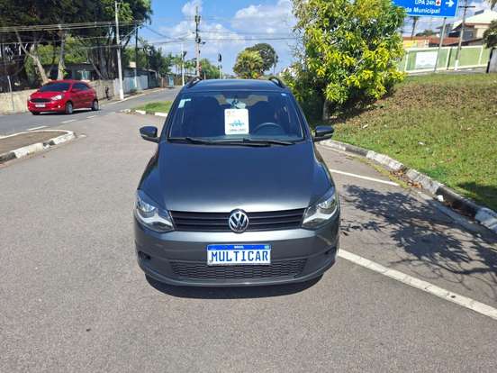 VOLKSWAGEN-FOX-1.0 MI TREND 8V FLEX 4P MANUAL VOLKSWAGEN-FOX-2013