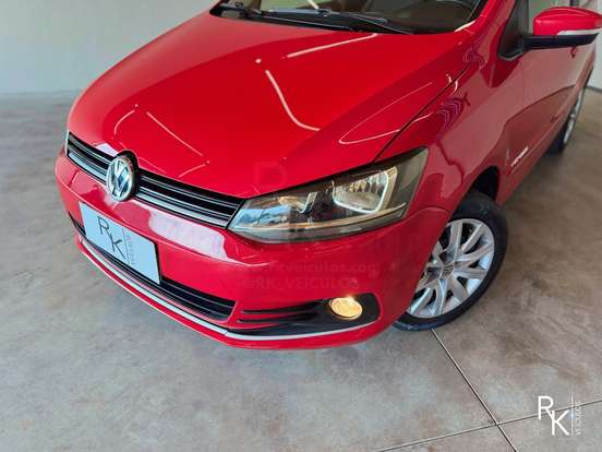 VOLKSWAGEN-FOX-1.0 MPI COMFORTLINE 12V FLEX 4P MANUAL VOLKSWAGEN-FOX-2015