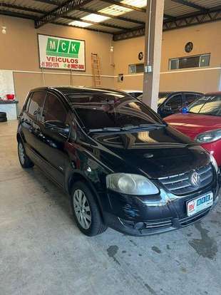 VOLKSWAGEN-FOX-2010