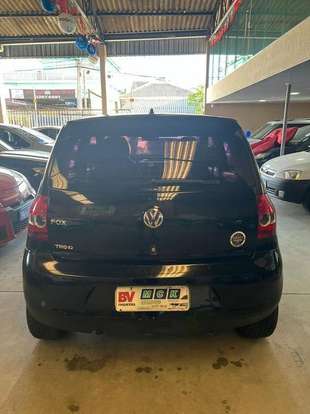 VOLKSWAGEN-FOX-2010