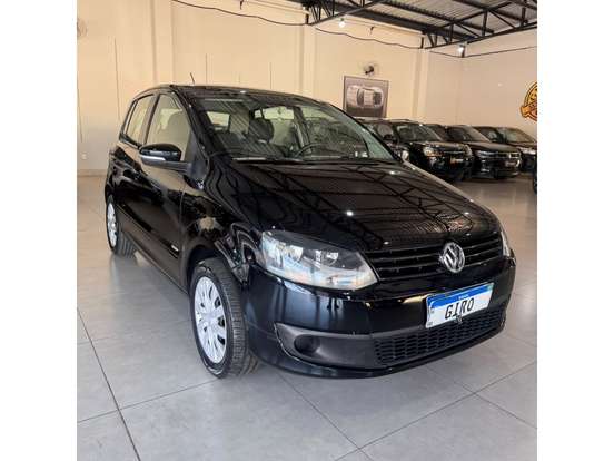 VOLKSWAGEN-FOX-2012