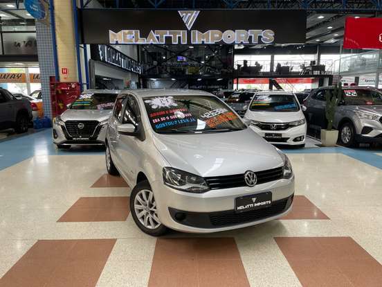 VOLKSWAGEN-FOX-2013