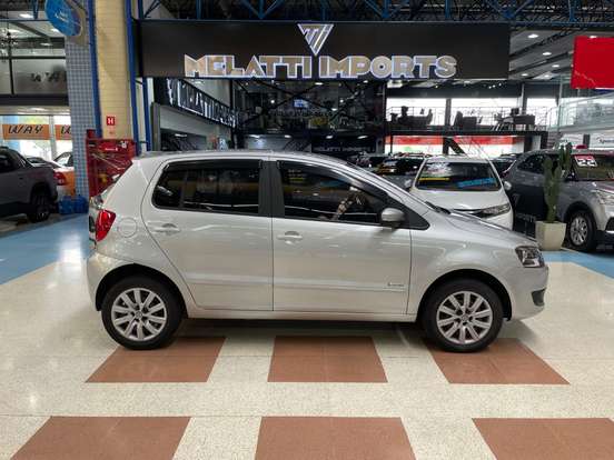 VOLKSWAGEN-FOX-1.6 MI 8V FLEX 4P MANUAL VOLKSWAGEN-FOX-2013