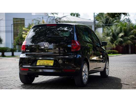 VOLKSWAGEN-FOX-2014