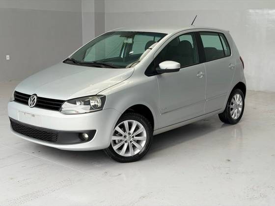 VOLKSWAGEN FOX 1.6 MI BLUEMOTION 8V FLEX 4P MANUAL