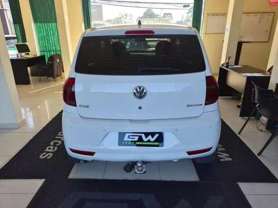 VOLKSWAGEN-FOX-2013