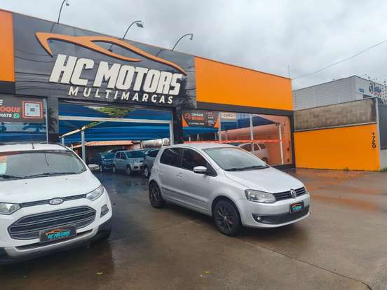 VOLKSWAGEN-FOX-2012