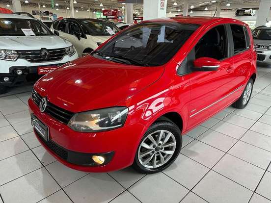 VOLKSWAGEN-FOX-2012