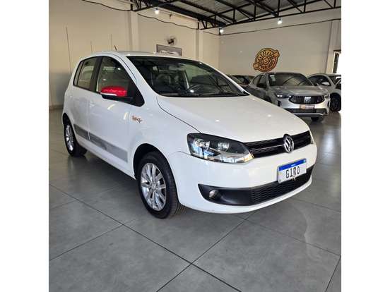 VOLKSWAGEN-FOX-1.6 MI ROCK IN RIO 8V FLEX 4P MANUAL VOLKSWAGEN-FOX-2013