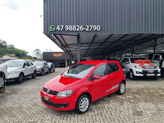 VOLKSWAGEN-FOX-2013