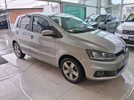 VOLKSWAGEN-FOX-1.6 MSI COMFORTLINE 8V FLEX 4P MANUAL VOLKSWAGEN-FOX-2017