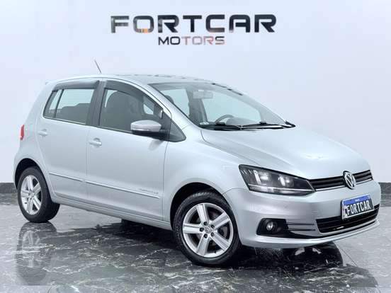 VOLKSWAGEN-FOX-1.6 MSI COMFORTLINE 8V FLEX 4P MANUAL VOLKSWAGEN-FOX-2015