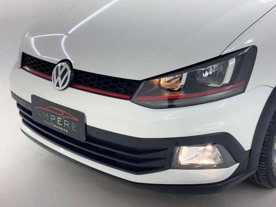 VOLKSWAGEN-FOX-1.6 MSI PEPPER 16V FLEX 4P AUTOMATIZADO VOLKSWAGEN-FOX-2016