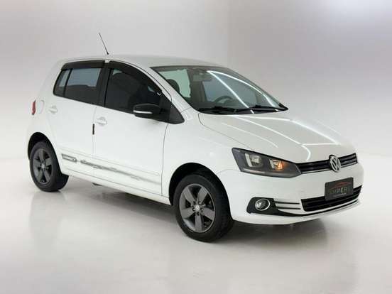 VOLKSWAGEN-FOX-2018
