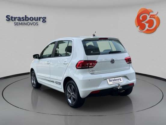 VOLKSWAGEN-FOX-2018