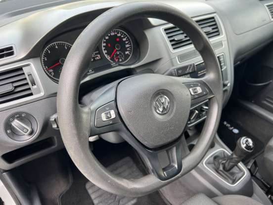 VOLKSWAGEN-FOX-1.6 MSI TOTAL FLEX CONNECT 4P MANUAL VOLKSWAGEN-FOX-2018