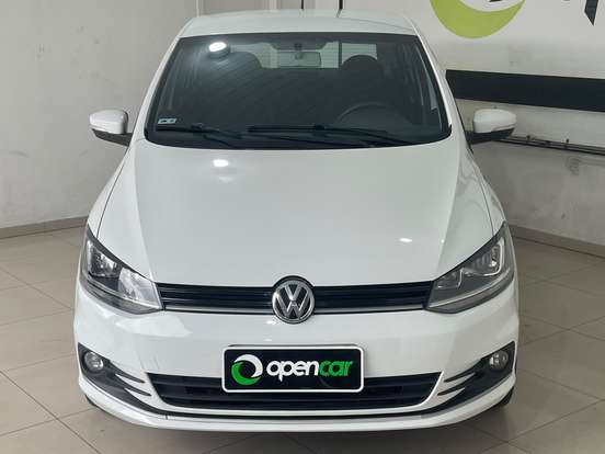 VOLKSWAGEN-FOX-1.6 MSI TOTAL FLEX CONNECT 4P MANUAL VOLKSWAGEN-FOX-2021