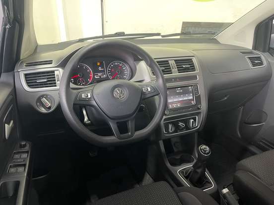 VOLKSWAGEN-FOX-1.6 MSI TOTAL FLEX CONNECT 4P MANUAL VOLKSWAGEN-FOX-2021