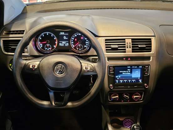 VOLKSWAGEN-FOX-1.6 MSI TOTAL FLEX CONNECT 4P MANUAL VOLKSWAGEN-FOX-2019